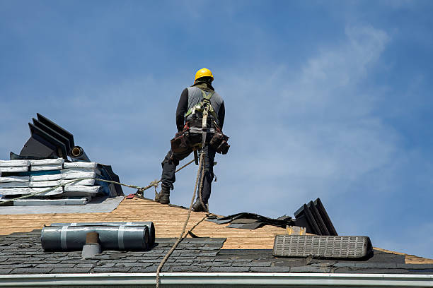 Professional Flat Roof Repair technician working in Santaquin, UT